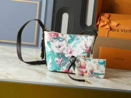 Picture of Louis Vuitton Handbags _SKUfw230737924fw